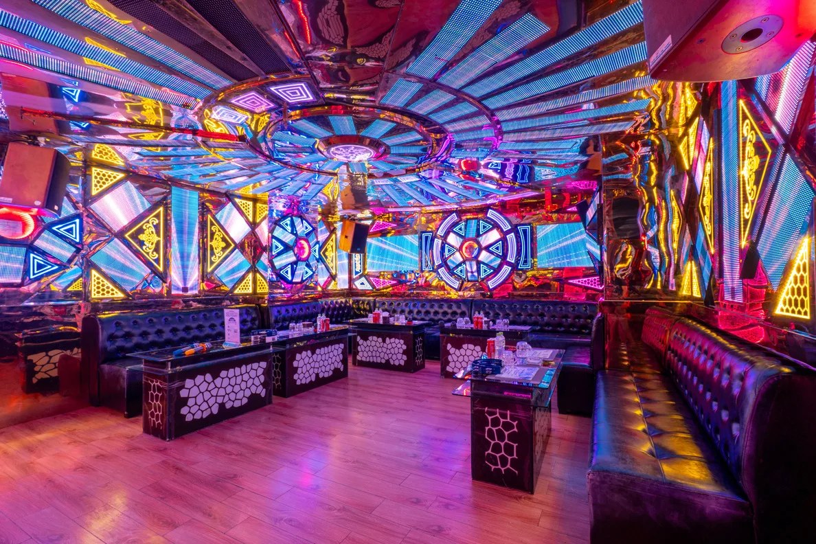 VIP ROOM3