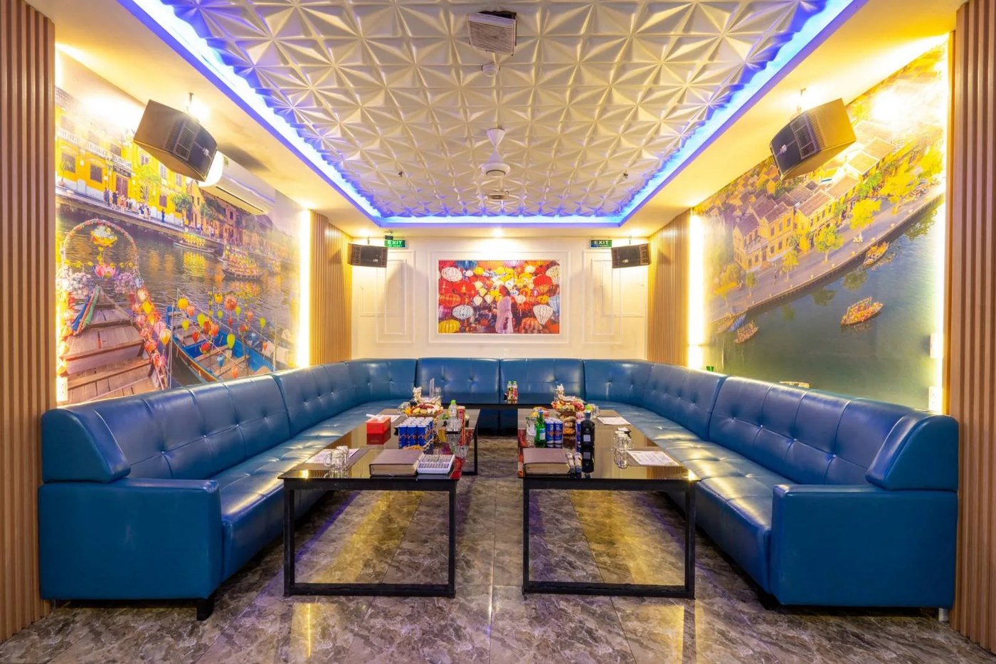 VIP ROOM5